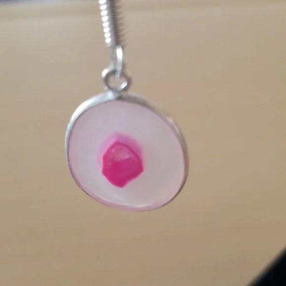 Pink Agate Dangle Earrings - Picture 3 of 4